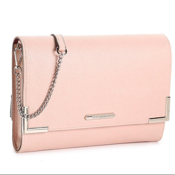 Steve Madden Handbags - STEVE MADDEN BSHANNON CLUTCH BAG / LIGHT PINK /NEW
